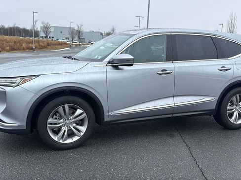 Used 2023 Acura MDX SH-AWD image 13