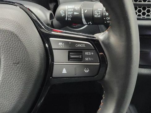 Certified 2024 Honda HR-V Sport image 27