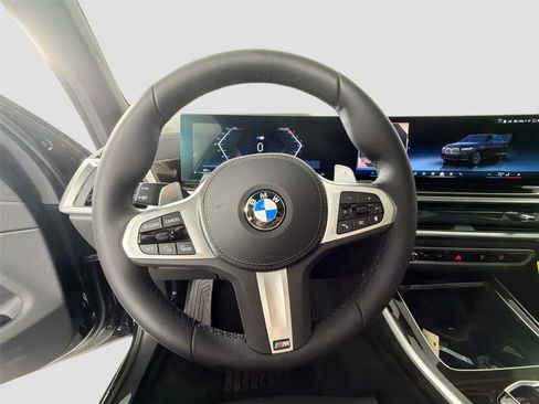 New 2026 BMW X5 xDrive40i w/ M Sport Package AWD/4WD image 12
