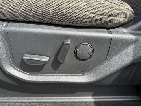 Used 2019 Ford F150 XLT w/ Equipment Group 302A Luxury image 13