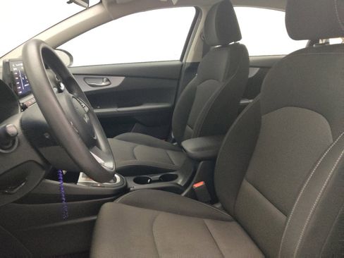 Used 2023 Kia Forte LXS FWD image 17