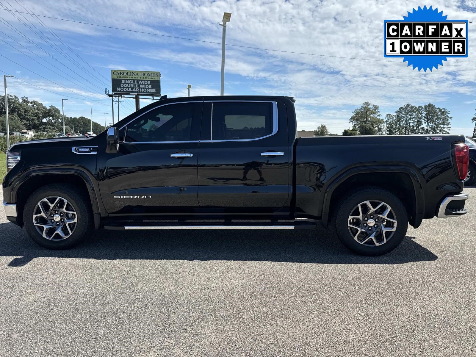 Used 2024 GMC Sierra 1500 SLT w/ SLT Premium Plus Package AWD/4WD image 7