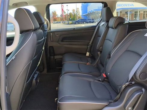 New 2026 Honda Odyssey Elite image 13