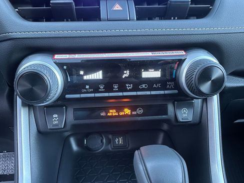 New 2025 Toyota RAV4 LE image 17