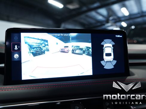 Used 2023 Genesis G70 2.0T w/ Sport Prestige Package image 39