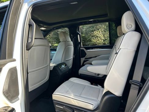 Used 2025 Cadillac Escalade Sport w/ LPO, Floor Liner Package AWD/4WD image 48