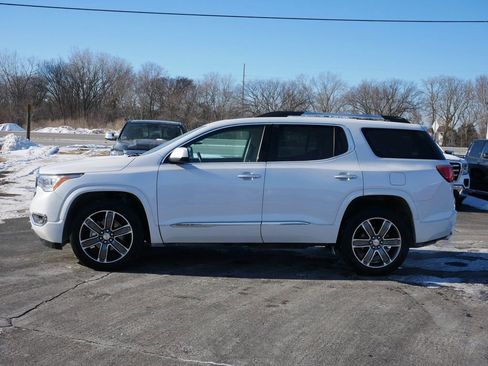 Used 2019 GMC Acadia Denali w/ Technology Package image 4