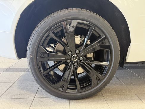 New 2026 Volvo XC60 T8 Ultra w/ Climate Package AWD/4WD image 9