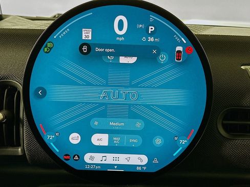 Certified 2025 MINI Cooper 2-Door Hardtop image 14