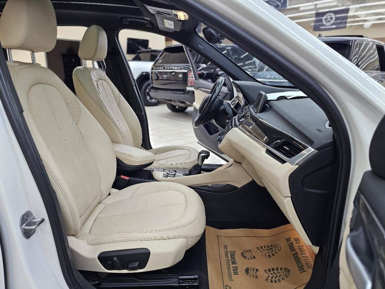 Used 2017 BMW X1 xDrive28i AWD/4WD image 22