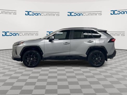 Used 2024 Toyota RAV4 SE AWD/4WD image 5