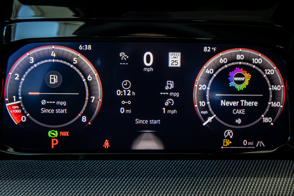 New 2026 Volkswagen GTI SE FWD image 41