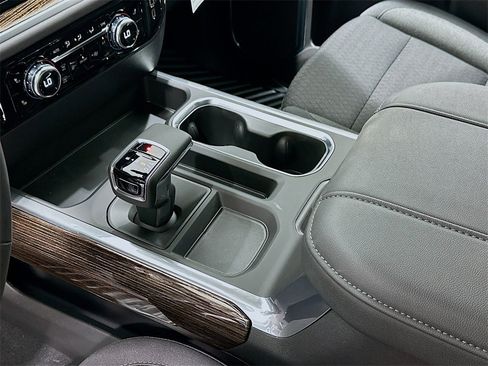 New 2026 GMC Sierra 1500 Elevation w/ Preferred Package image 17