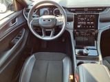 Used 2024 Jeep Grand Cherokee Altitude image 2