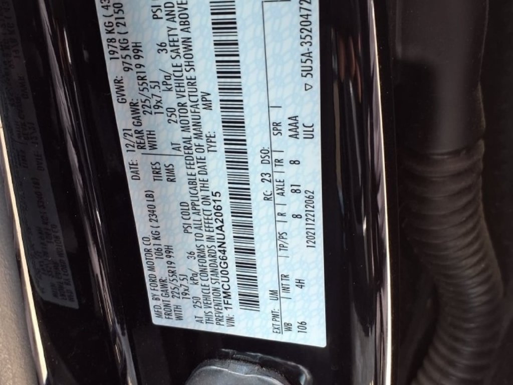 Used 2022 Ford Escape SE w/ SE Sport Appearance Package FWD image 33