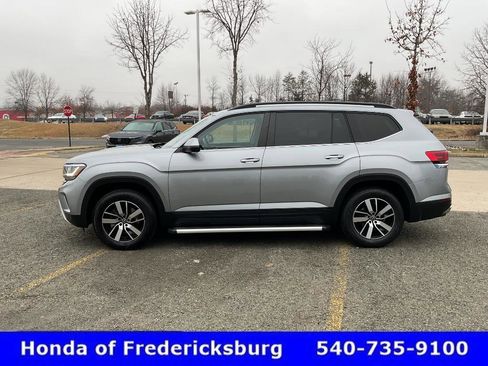 Used 2021 Volkswagen Atlas SE image 3