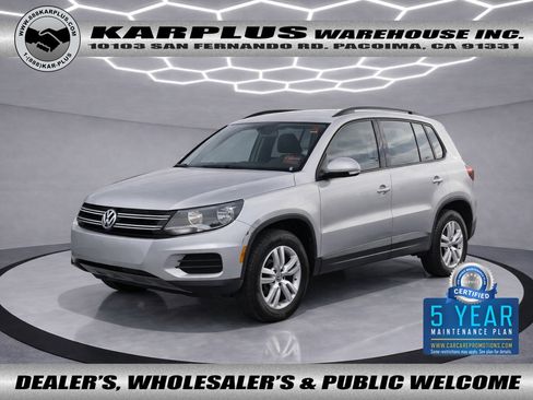 Used 2016 Volkswagen Tiguan S image 1