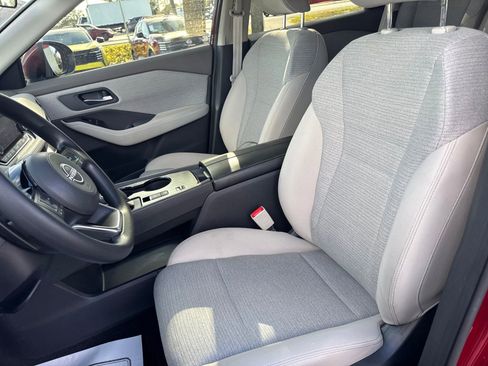 Certified 2023 Nissan Rogue SV image 22