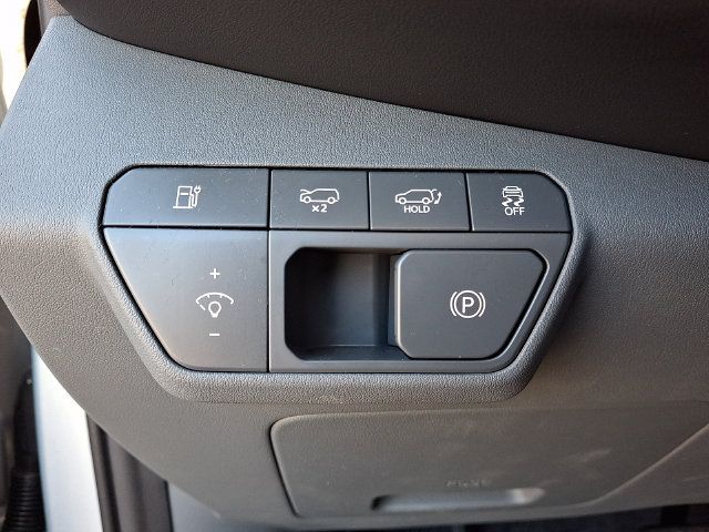 Certified 2024 Kia EV9 Light Long Range RWD image 27