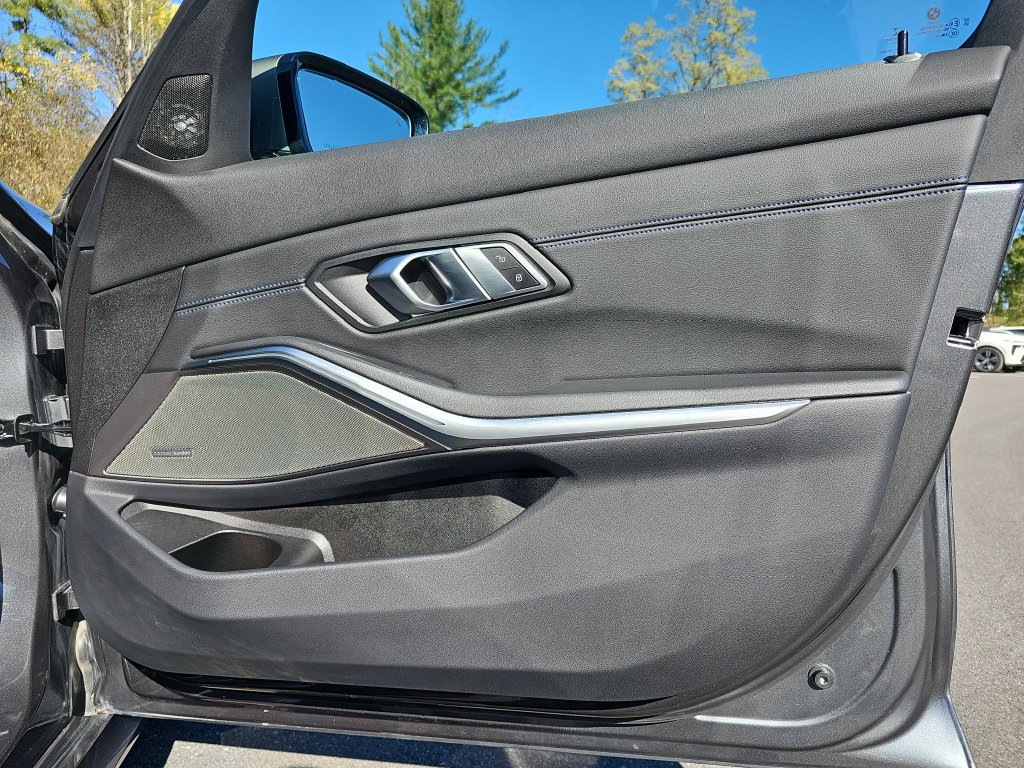 Used 2021 BMW M340i xDrive AWD/4WD image 22
