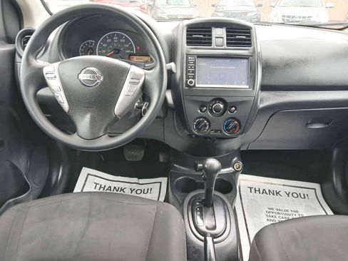 Used 2019 Nissan Versa S Plus image 12