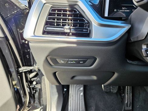 New 2026 BMW X6 xDrive40i image 17