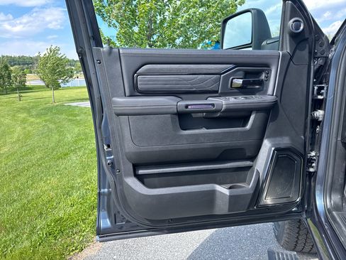 New 2026 RAM 3500 Limited AWD/4WD image 29