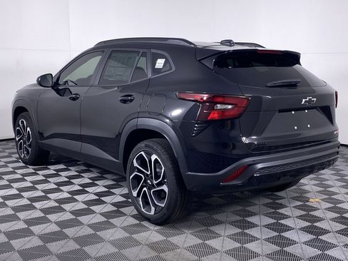 New 2026 Chevrolet Trax RS w/ Driver Confidence Package image 17