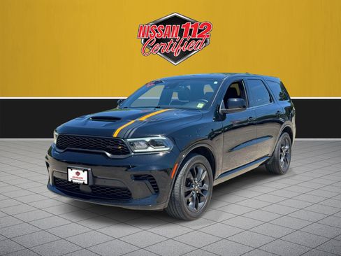 Used 2023 Dodge Durango R/T AWD/4WD image 2