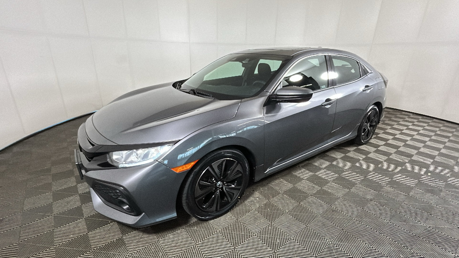 Used 2019 Honda Civic EX image 6