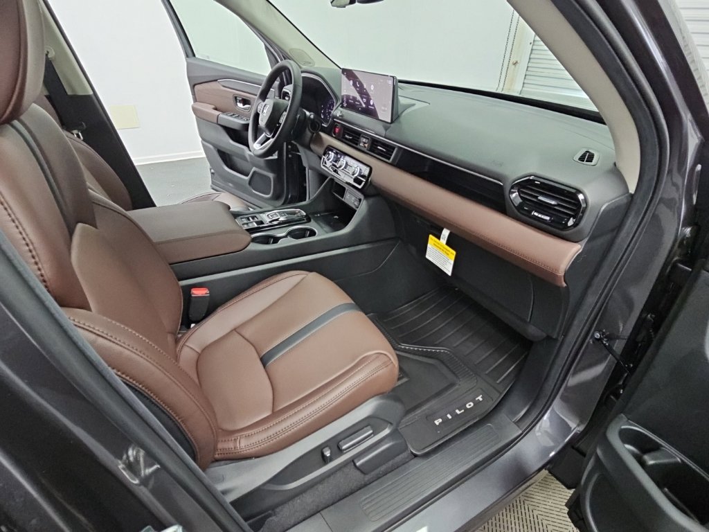 New 2026 Honda Pilot Touring image 39