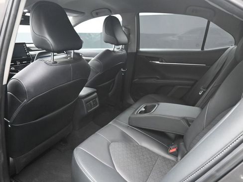 Used 2021 Toyota Camry XSE FWD image 25