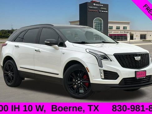 Used 2024 Cadillac XT5 Premium Luxury w/ Technology Package FWD image 1