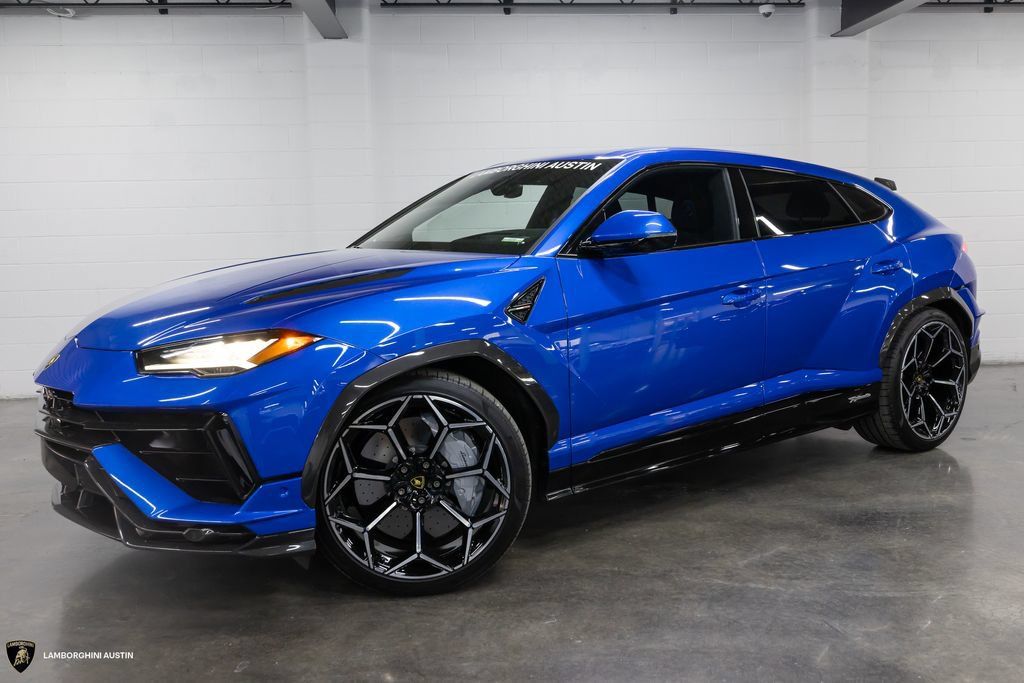 Used 2024 Lamborghini Urus Performante AWD/4WD image 5