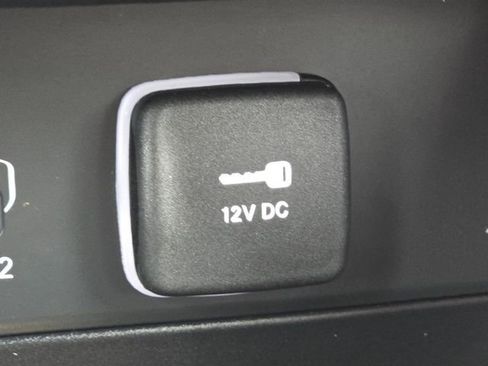 Used 2025 Jeep Grand Cherokee Summit AWD/4WD image 13