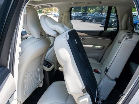 Used 2024 Volvo XC90 T8 Plus w/ Protection Package Premier AWD/4WD image 32