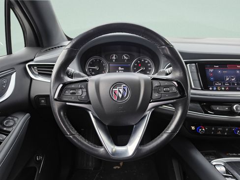 Used 2023 Buick Enclave Essence FWD image 19