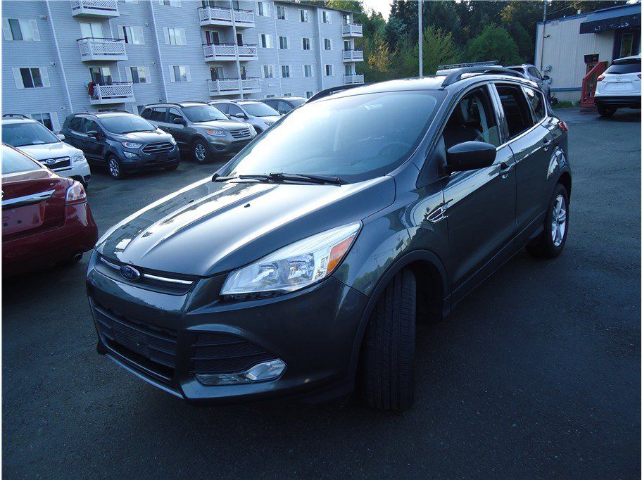 Used 2016 Ford Escape SE w/ SE Leather Comfort Package FWD image 1