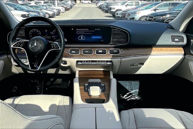 Certified 2024 Mercedes-Benz GLE 450 4MATIC image 12