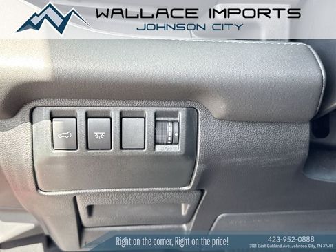 Certified 2025 Subaru Ascent Limited w/ Popular Package #2 AWD/4WD image 33