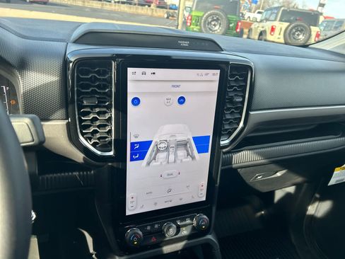 Used 2025 Ford Ranger XLT w/ Equipment Group 301A High image 30