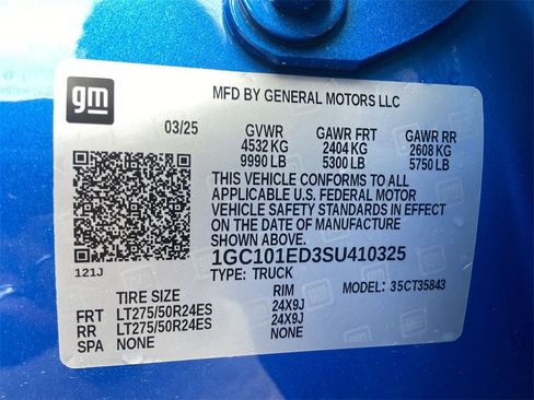 New 2025 Chevrolet Silverado EV RST image 35