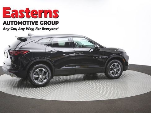 Used 2025 Chevrolet Blazer LT FWD image 40