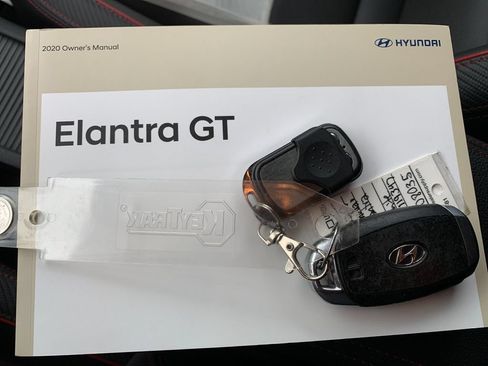 Used 2020 Hyundai Elantra GT N Line FWD image 9