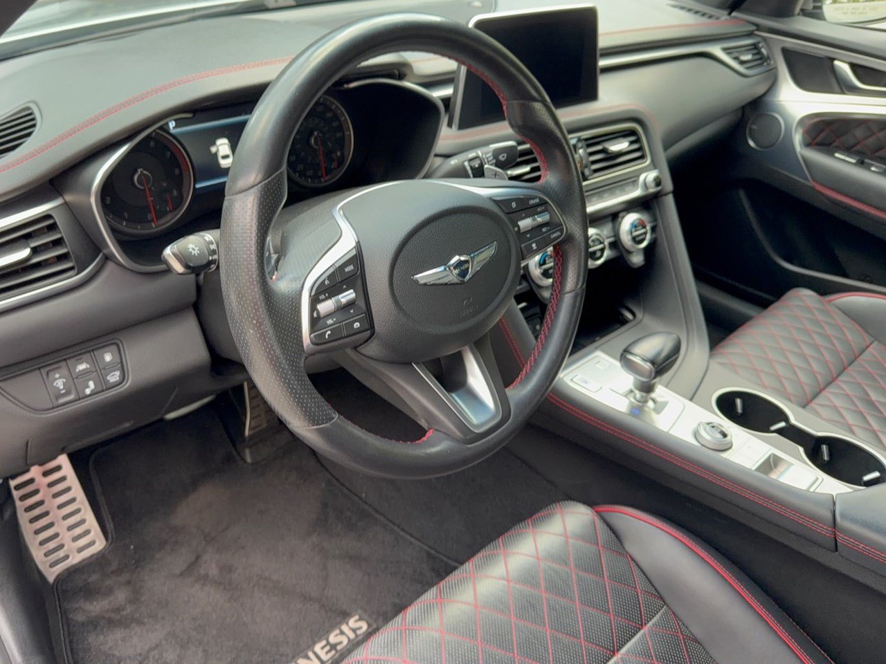 Used 2021 Genesis G70 3.3T w/ Sport Package AWD/4WD image 4