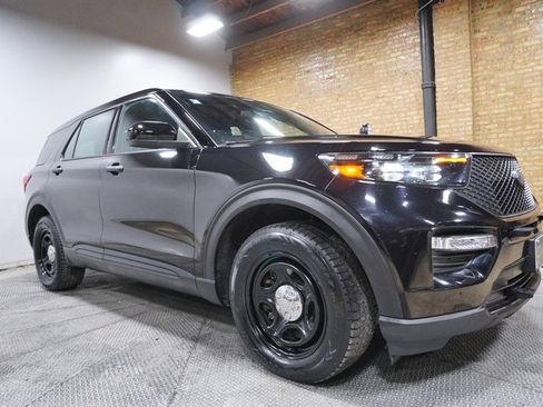 Used 2020 Ford Explorer Police AWD 3.3L V6 Hybrid image 5