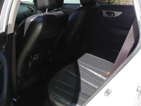 Used 2013 INFINITI FX37 2WD w/ Premium Pkg image 17