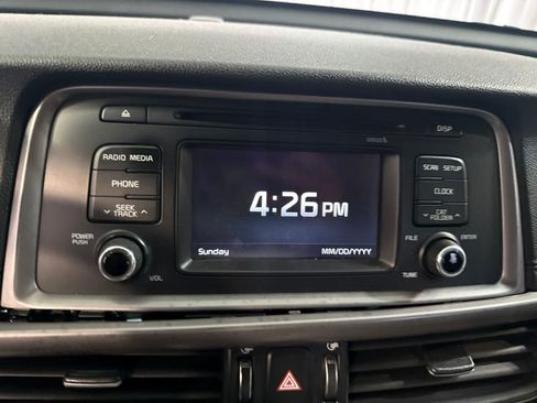 Used 2016 Kia Optima LX w/ Option Group 014 FWD image 24