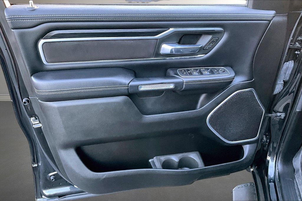 Used 2023 RAM 1500 Laramie AWD/4WD image 21
