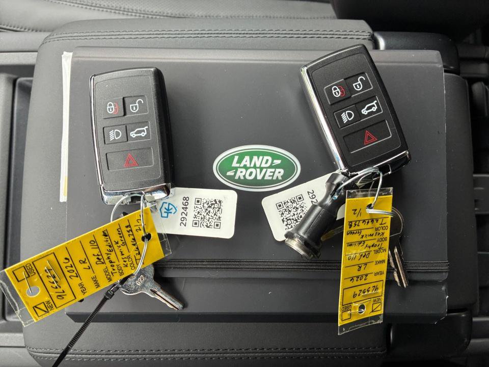 New 2026 Land Rover Defender 110 Trophy Edition AWD/4WD image 34